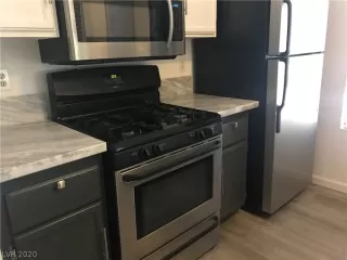 Photo #4: 2169562 Listing