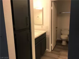 Photo #5: 2169562 Listing