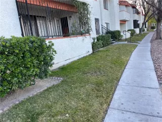 Photo #2: 2169671 Listing