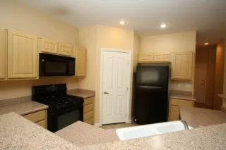 Photo #3: 2169700 Listing 