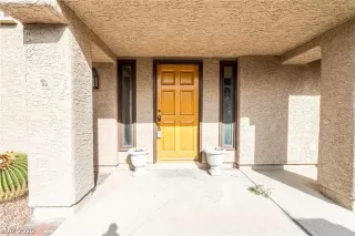 Photo #2: 2169703 Listing 