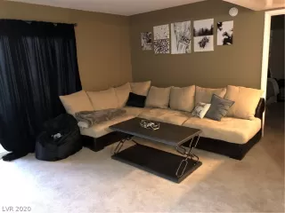 Photo #3: 2169817 Listing