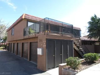 Photo #3: 2169820 Listing