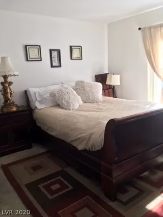 Photo #3: 2169868 Listing