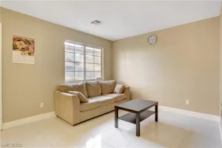 Photo #3: 2169871 Listing 