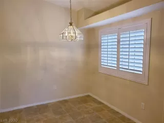 Photo #4: 2169910 Listing