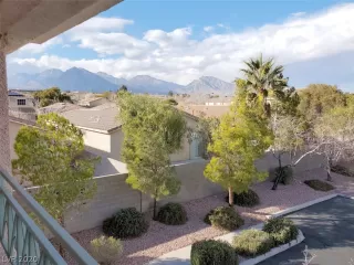 Photo #6: 2169910 Listing