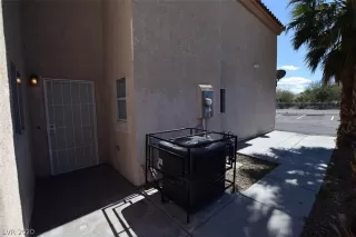 Photo #3: 2169954 Listing 