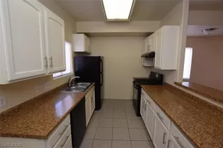 Photo #5: 2169954 Listing 