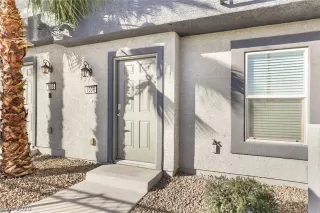 Photo #2: 2170002 Listing