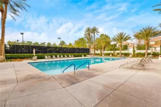 Photo #6: 2170021 Listing 