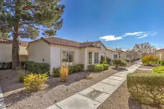 Photo #2: 2170182 Listing