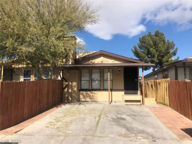 MLS: 2170185 Condo For Sale