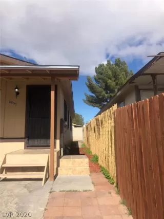 Photo #4: 2170185 Listing