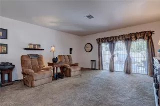 Photo #6: 2170197 Listing 