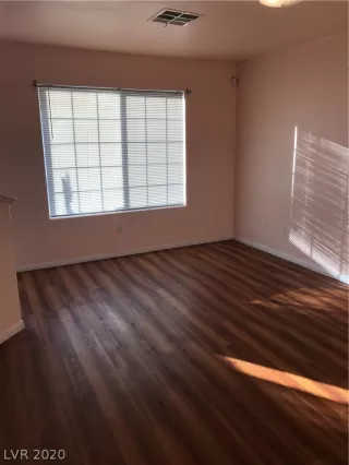 Photo #2: 2170203 Listing 