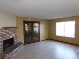 Photo #3: 2170257 Listing 