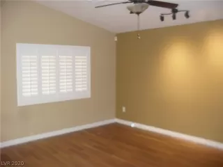 Photo #5: 2170366 Listing 