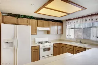 Photo #5: 2170385 Listing