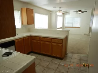 Photo #6: 2170436 Listing 