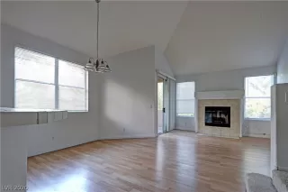 Photo #3: 2170475 Listing 