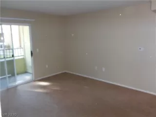 Photo #3: 2170492 Listing