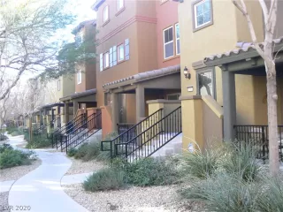 Photo #1: 2170664 Listing 