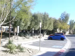 Photo #4: 2170664 Listing 