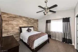 Photo #3: 2170788 Listing