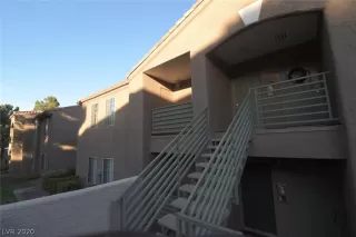 Photo #1: 2170810 Listing