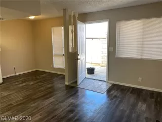 Photo #4: 2170883 Listing 