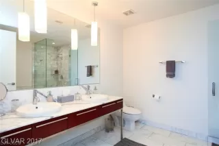 Photo #1: 2170941 Listing 