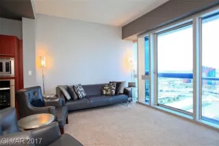 Photo #5: 2170941 Listing 