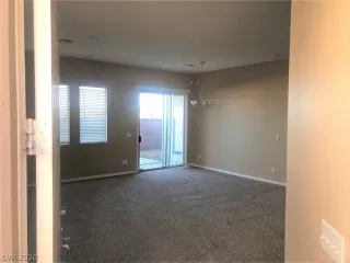 Photo #4: 2171086 Listing