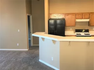 Photo #6: 2171086 Listing