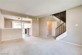 Photo #2: 2171092 Listing 