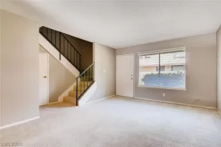 Photo #3: 2171092 Listing 