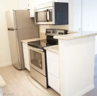 Photo #2: 2171113 Listing 