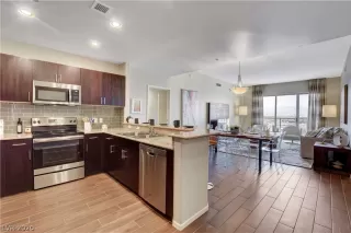 Photo #3: 2171197 Listing 