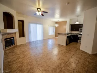 Photo #2: 2171298 Listing 