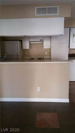 Photo #2: 2171315 Listing 