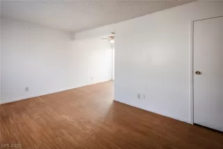 Photo #1: 2171410 Listing