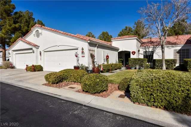 MLS: 2171428 Condo For Sale
