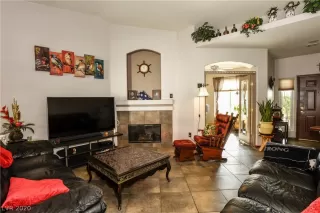 Photo #4: 2171428 Listing