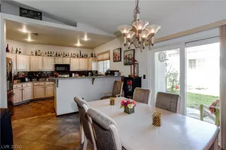 Photo #6: 2171428 Listing