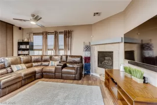 Photo #2: 2171524 Listing