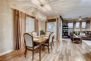 Photo #5: 2171524 Listing