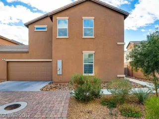 Photo #1: 2171529 Listing