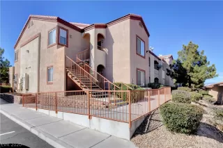 Photo #1: 2171535 Listing