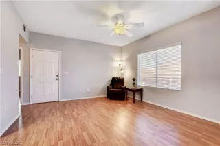 Photo #4: 2171535 Listing